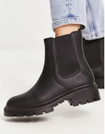 Cortina Valley chelsea boots in black