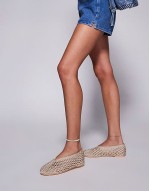 ‌Stylish Dylan woven ballet flats in cream